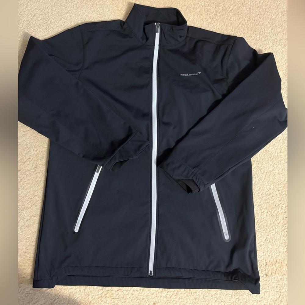 McLaren NEW no tag never been used authentic 100% jacket size XXL ( fit XL )